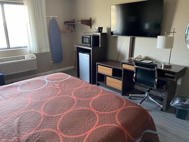 Motel Super 8 By Wyndham Alton Esterno foto