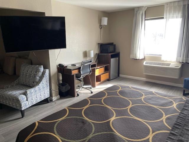 Motel Super 8 By Wyndham Alton Esterno foto